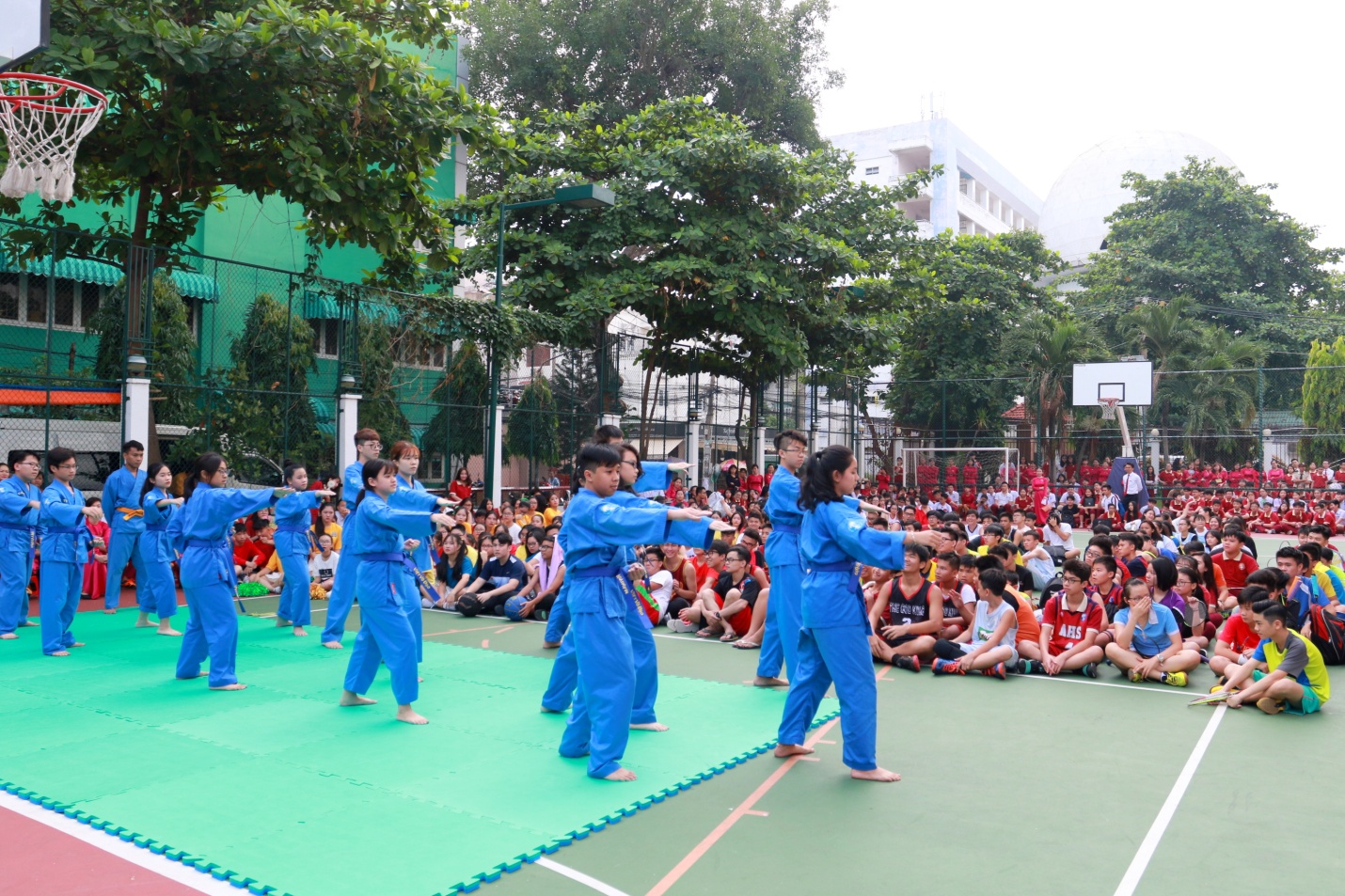 Tưng bừng sắc màu ngày hội thể thao Asian School 2018