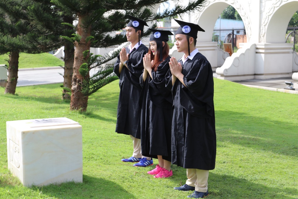  “Lễ dâng hương - nét đặc sắc trong giáo dục truyền thống của Trường Quốc tế Á Châu” - trải nghiệm hè thú vị của học sinh AHS